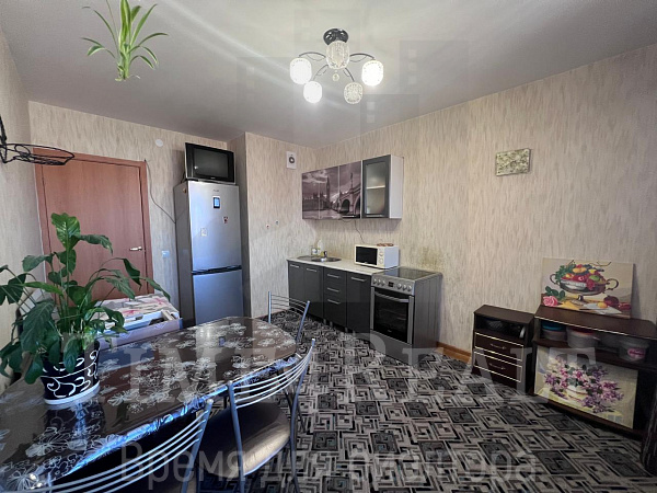 Продается 1-комн. квартира, 40,4 м²