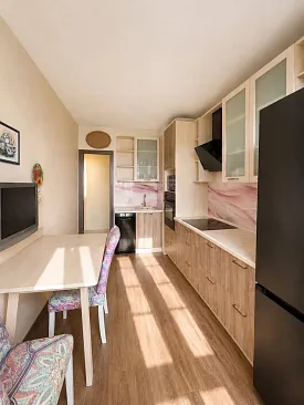 Продается 1-комн. квартира, 36 м² в ЖК «Gusi-Лебеди (Гуси-Лебеди)»