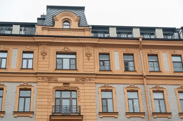 6-комн. квартира, р-н Центральный