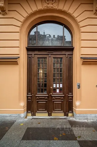 6-комн. квартира, р-н Центральный